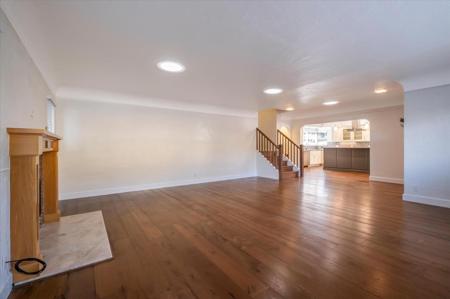 Detail Gallery Image 5 of 39 For 631 Riverside Ave, Santa Cruz,  CA 95060 - – Beds | – Baths