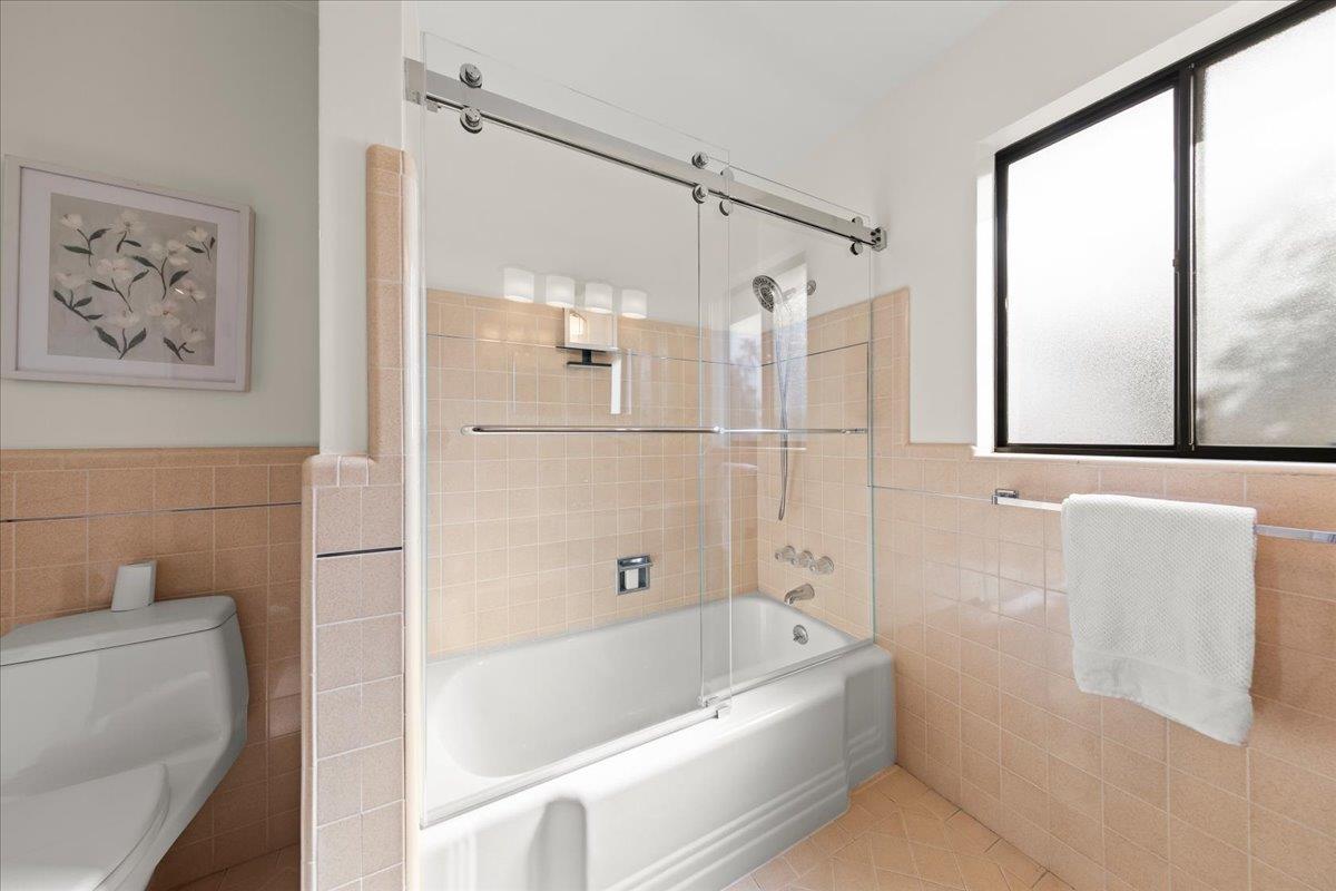 Detail Gallery Image 21 of 41 For 3315 Caxton Ct, San Mateo,  CA 94403 - 3 Beds | 3 Baths