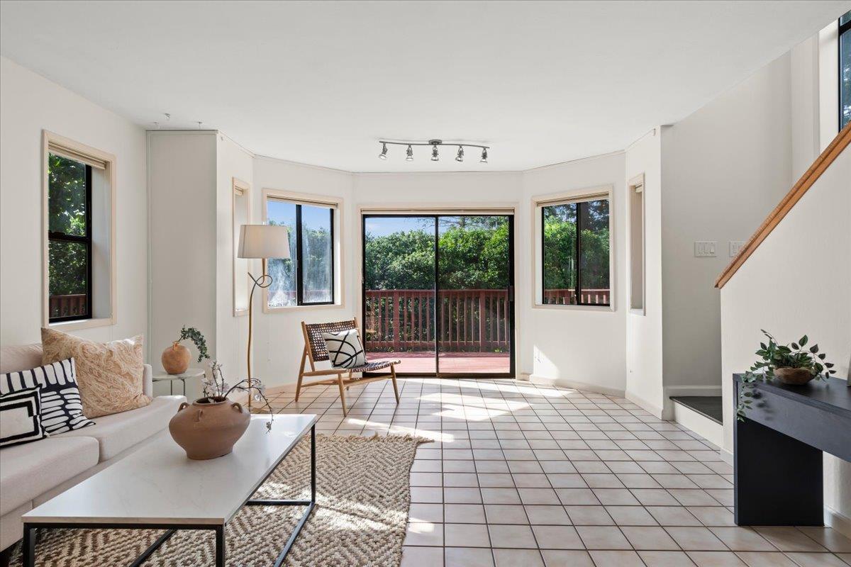 Detail Gallery Image 31 of 41 For 3315 Caxton Ct, San Mateo,  CA 94403 - 3 Beds | 3 Baths