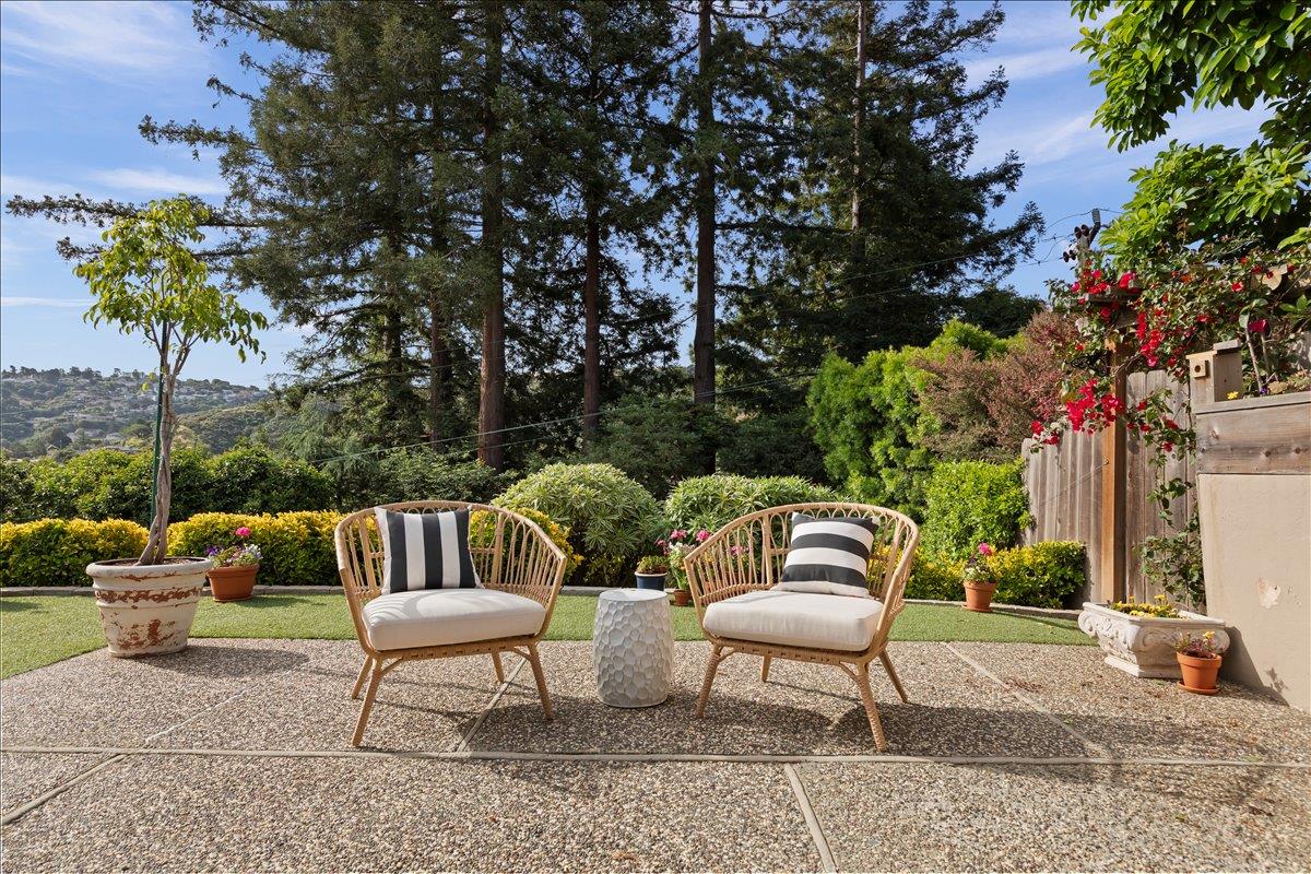 Detail Gallery Image 32 of 41 For 3315 Caxton Ct, San Mateo,  CA 94403 - 3 Beds | 3 Baths