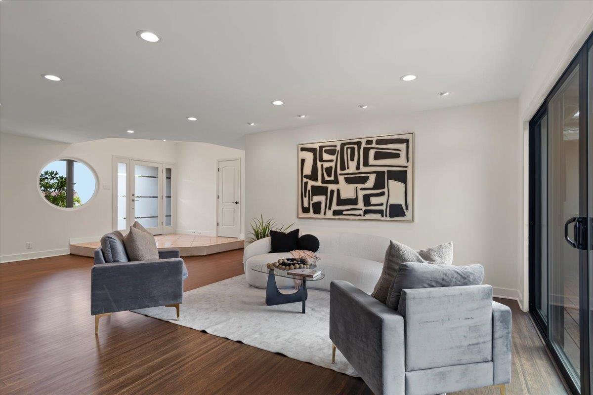 Detail Gallery Image 7 of 41 For 3315 Caxton Ct, San Mateo,  CA 94403 - 3 Beds | 3 Baths