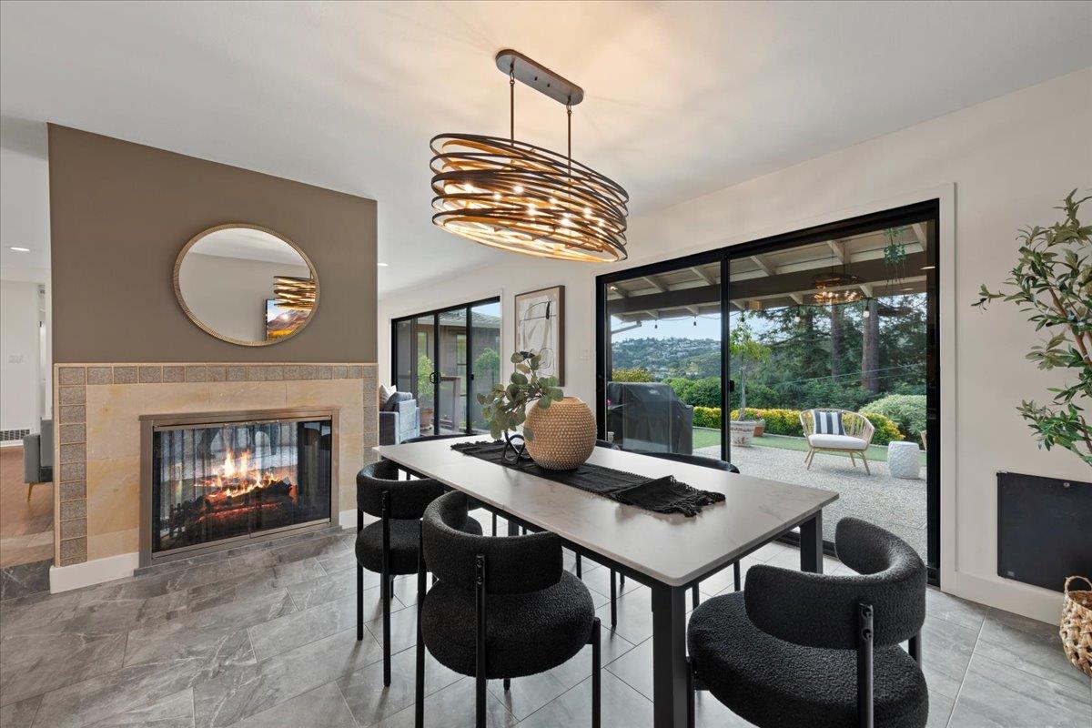 Detail Gallery Image 9 of 41 For 3315 Caxton Ct, San Mateo,  CA 94403 - 3 Beds | 3 Baths