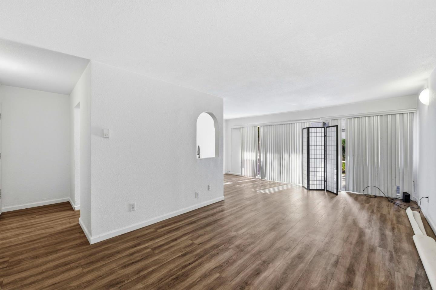 Detail Gallery Image 11 of 34 For 151 Buckingham Dr #251,  Santa Clara,  CA 95051 - 1 Beds | 1 Baths