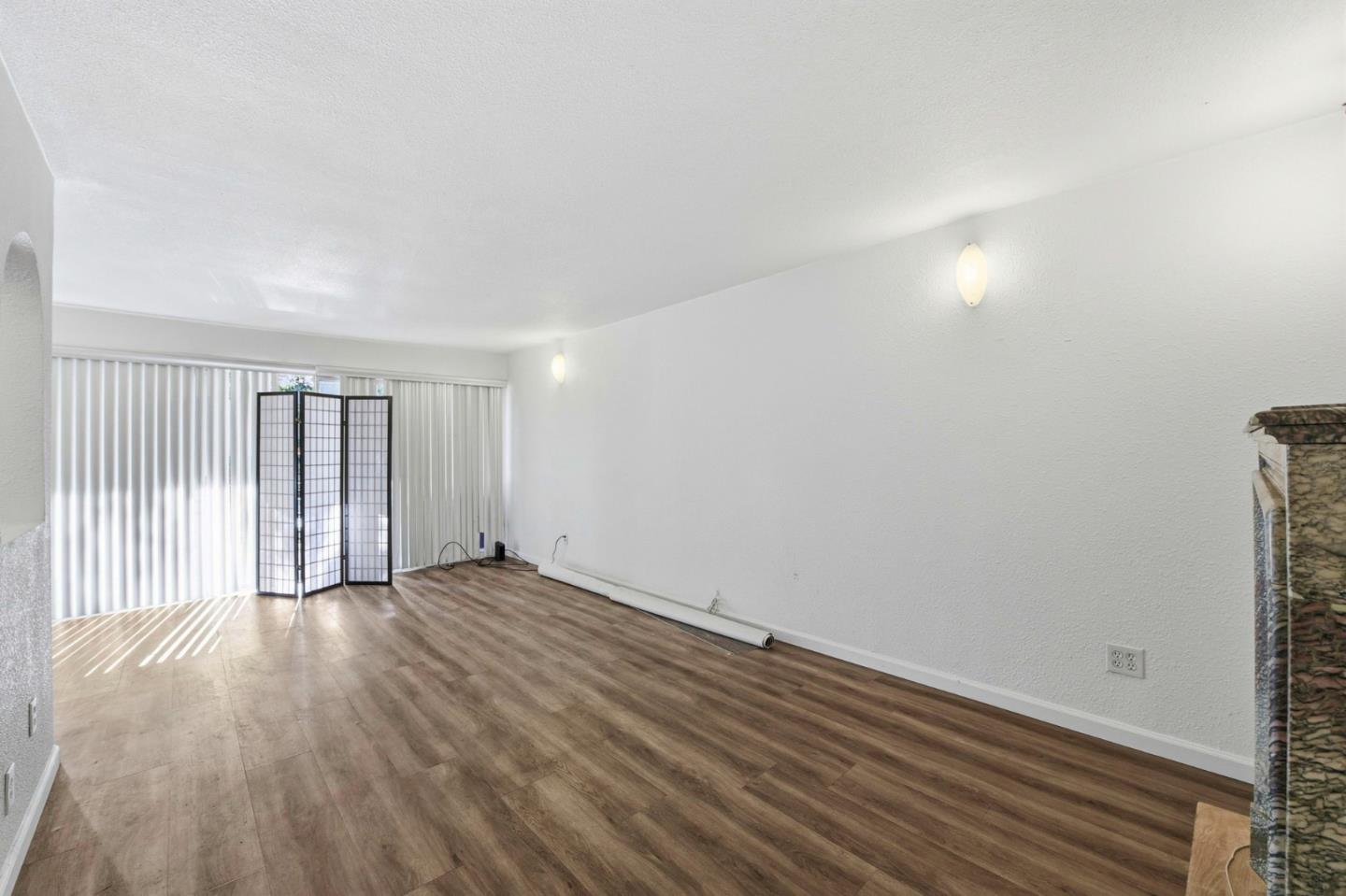 Detail Gallery Image 12 of 34 For 151 Buckingham Dr #251,  Santa Clara,  CA 95051 - 1 Beds | 1 Baths