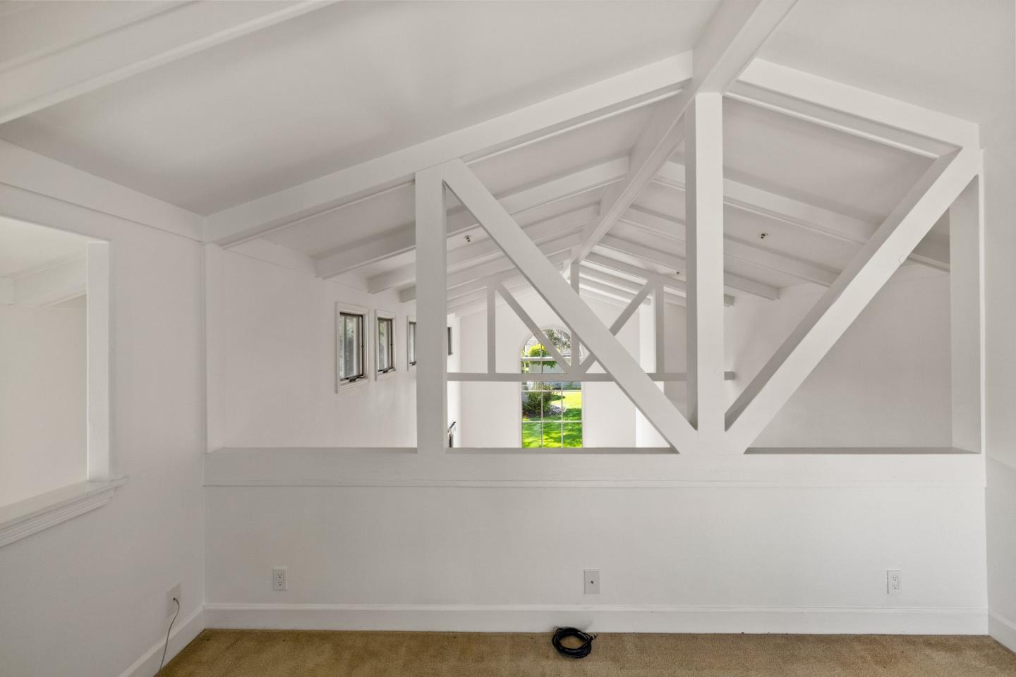 Detail Gallery Image 28 of 43 For 25399 Markham Ln, Salinas,  CA 93908 - 3 Beds | 3 Baths