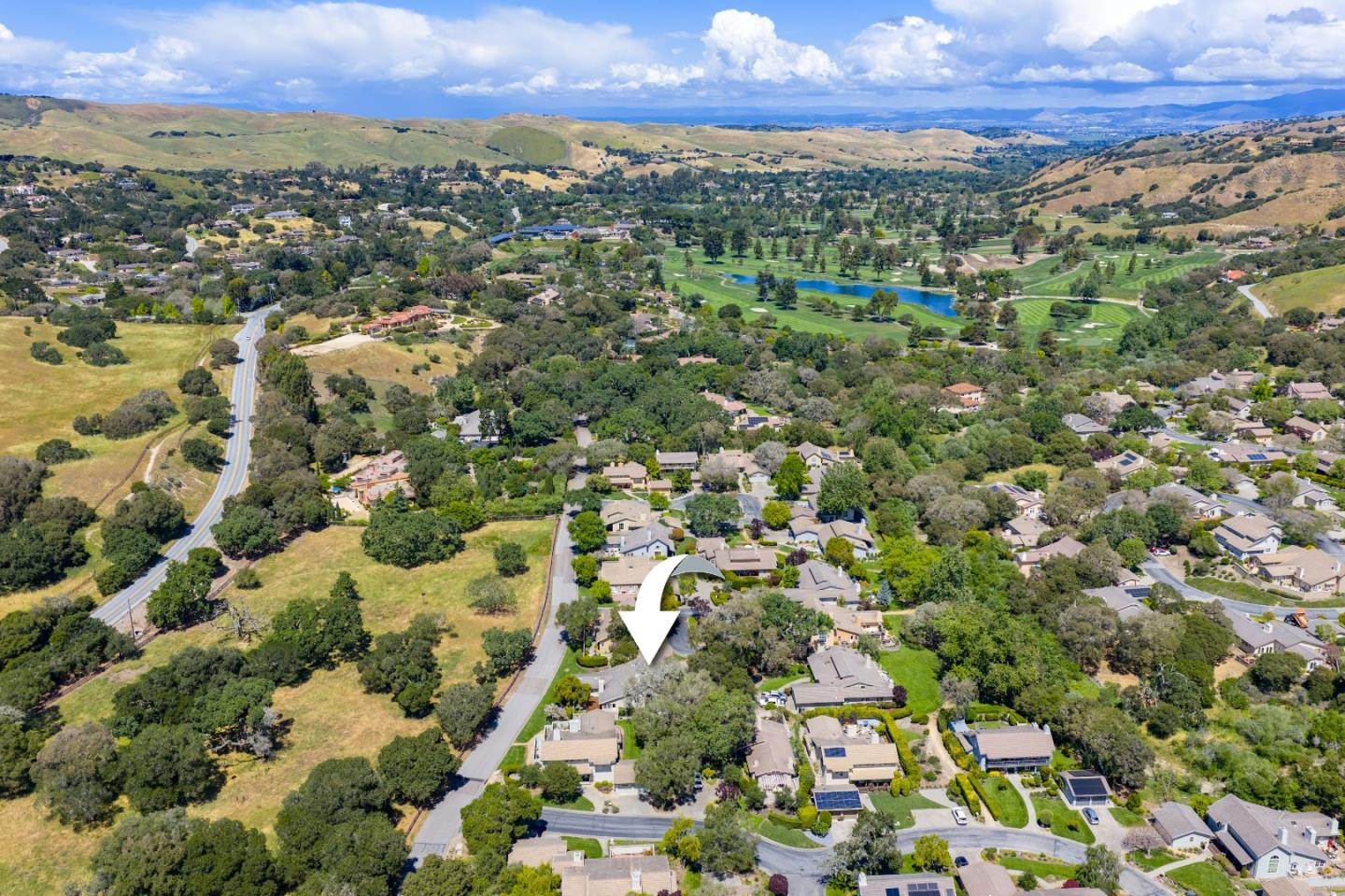 Detail Gallery Image 3 of 43 For 25399 Markham Ln, Salinas,  CA 93908 - 3 Beds | 3 Baths