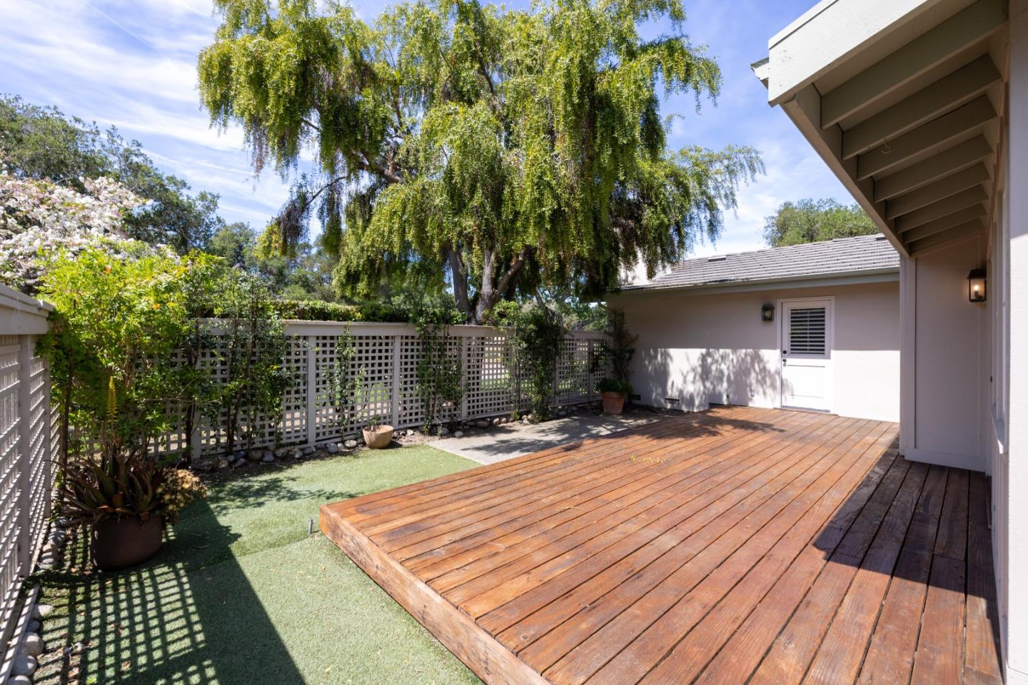 Detail Gallery Image 33 of 43 For 25399 Markham Ln, Salinas,  CA 93908 - 3 Beds | 3 Baths