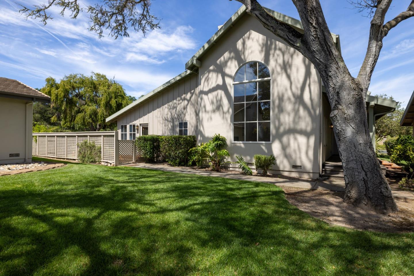 Detail Gallery Image 34 of 43 For 25399 Markham Ln, Salinas,  CA 93908 - 3 Beds | 3 Baths