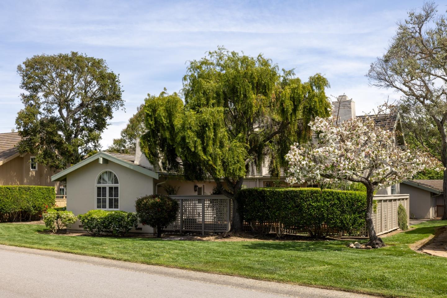 Detail Gallery Image 37 of 43 For 25399 Markham Ln, Salinas,  CA 93908 - 3 Beds | 3 Baths