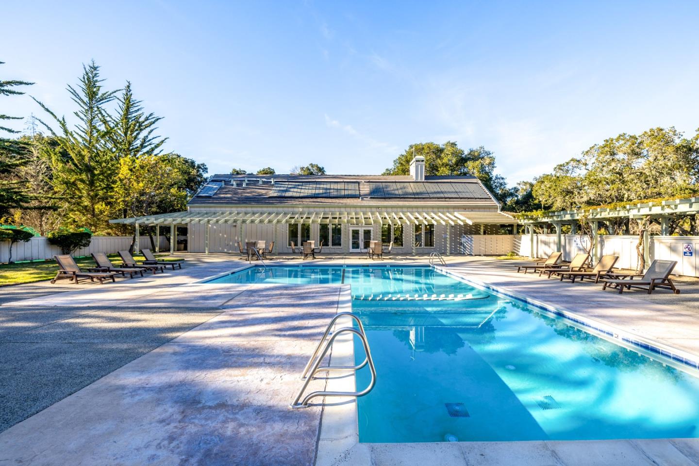 Detail Gallery Image 39 of 43 For 25399 Markham Ln, Salinas,  CA 93908 - 3 Beds | 3 Baths