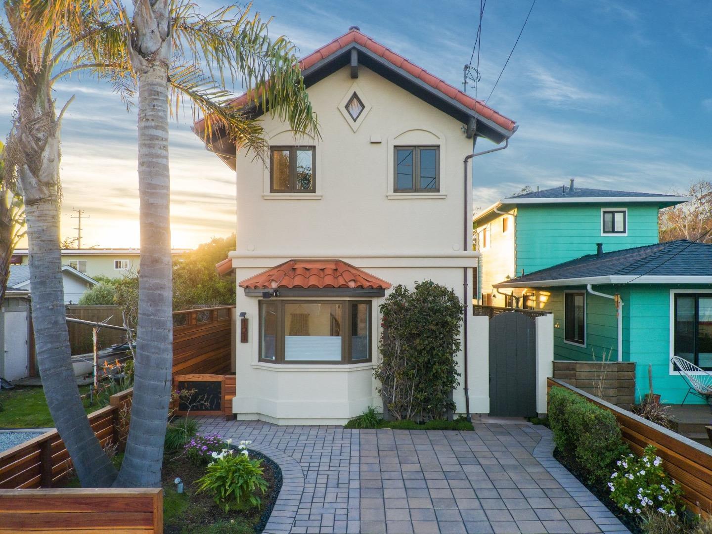 Detail Gallery Image 42 of 48 For 121 Anchorage Ave, Santa Cruz,  CA 95062 - 2 Beds | 1/1 Baths