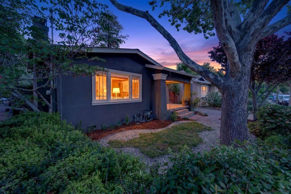 Detail Gallery Image 4 of 81 For 148 N 12th St, San Jose,  CA 95112 - 2 Beds | 1 Baths