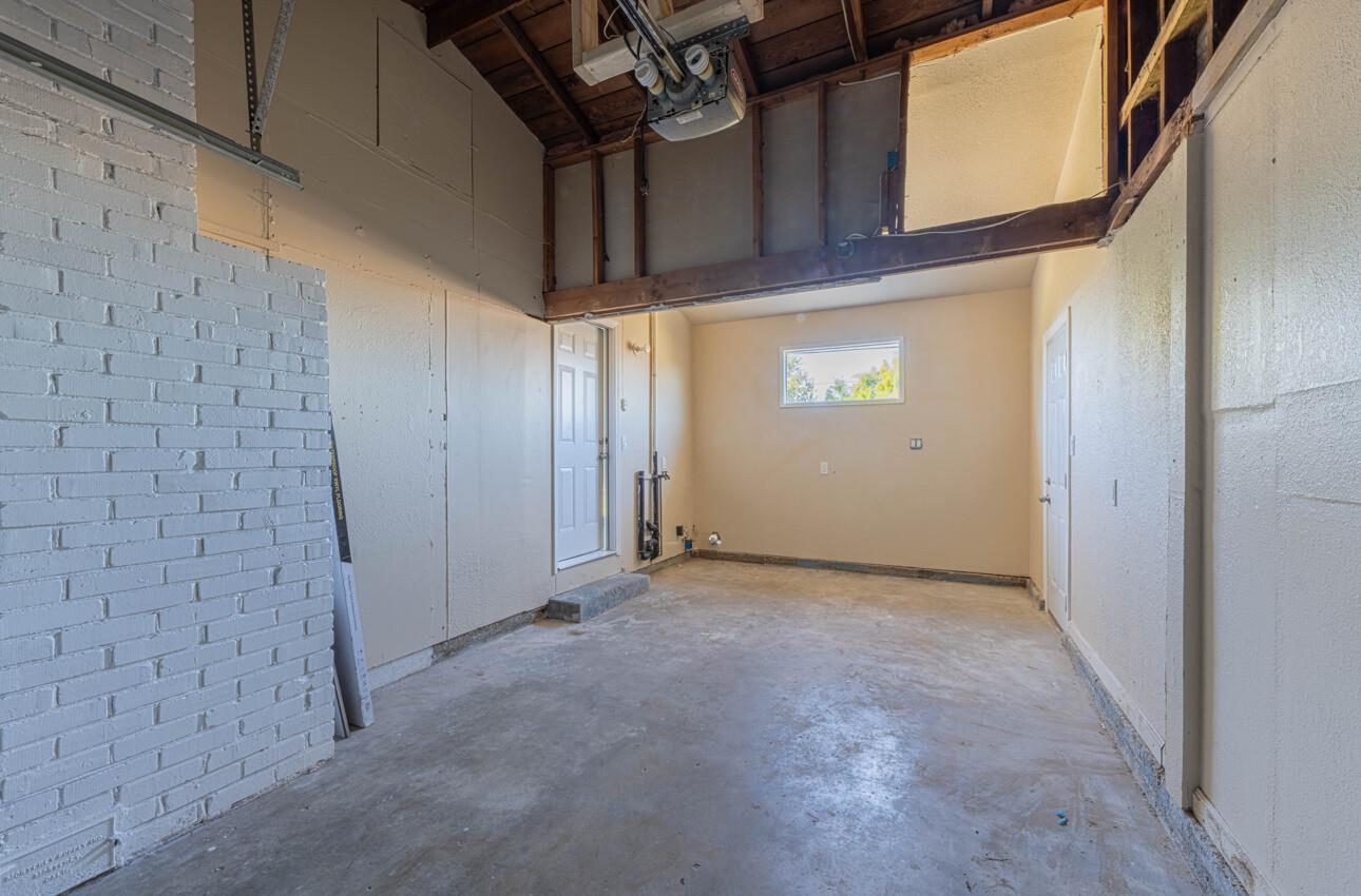 Detail Gallery Image 20 of 20 For 61 Beverly Dr, Salinas,  CA 93905 - 3 Beds | 1 Baths