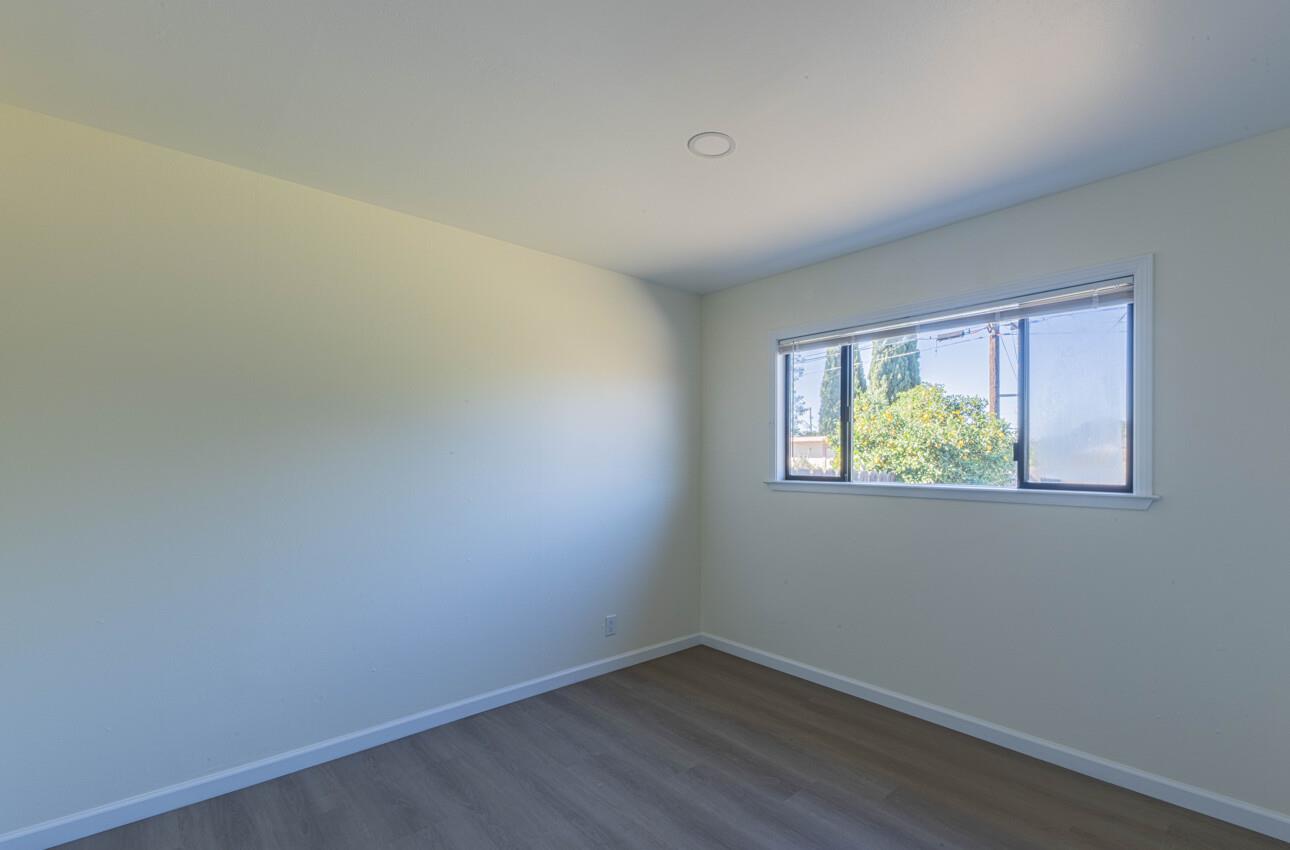 Detail Gallery Image 9 of 20 For 61 Beverly Dr, Salinas,  CA 93905 - 3 Beds | 1 Baths