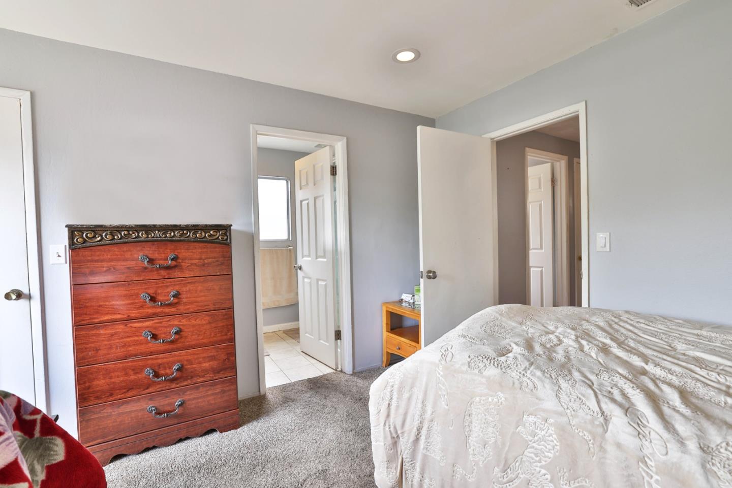 Detail Gallery Image 20 of 27 For 2537 Orinda Dr, San Jose,  CA 95121 - 3 Beds | 2 Baths