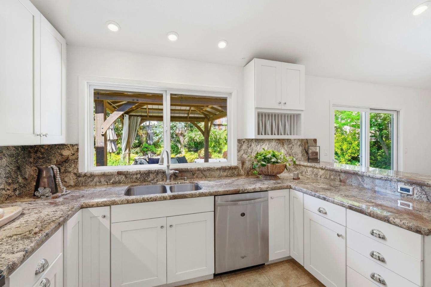 Detail Gallery Image 15 of 49 For 1460 Quail Hollow Rd, Ben Lomond,  CA 95005 - 3 Beds | 2 Baths