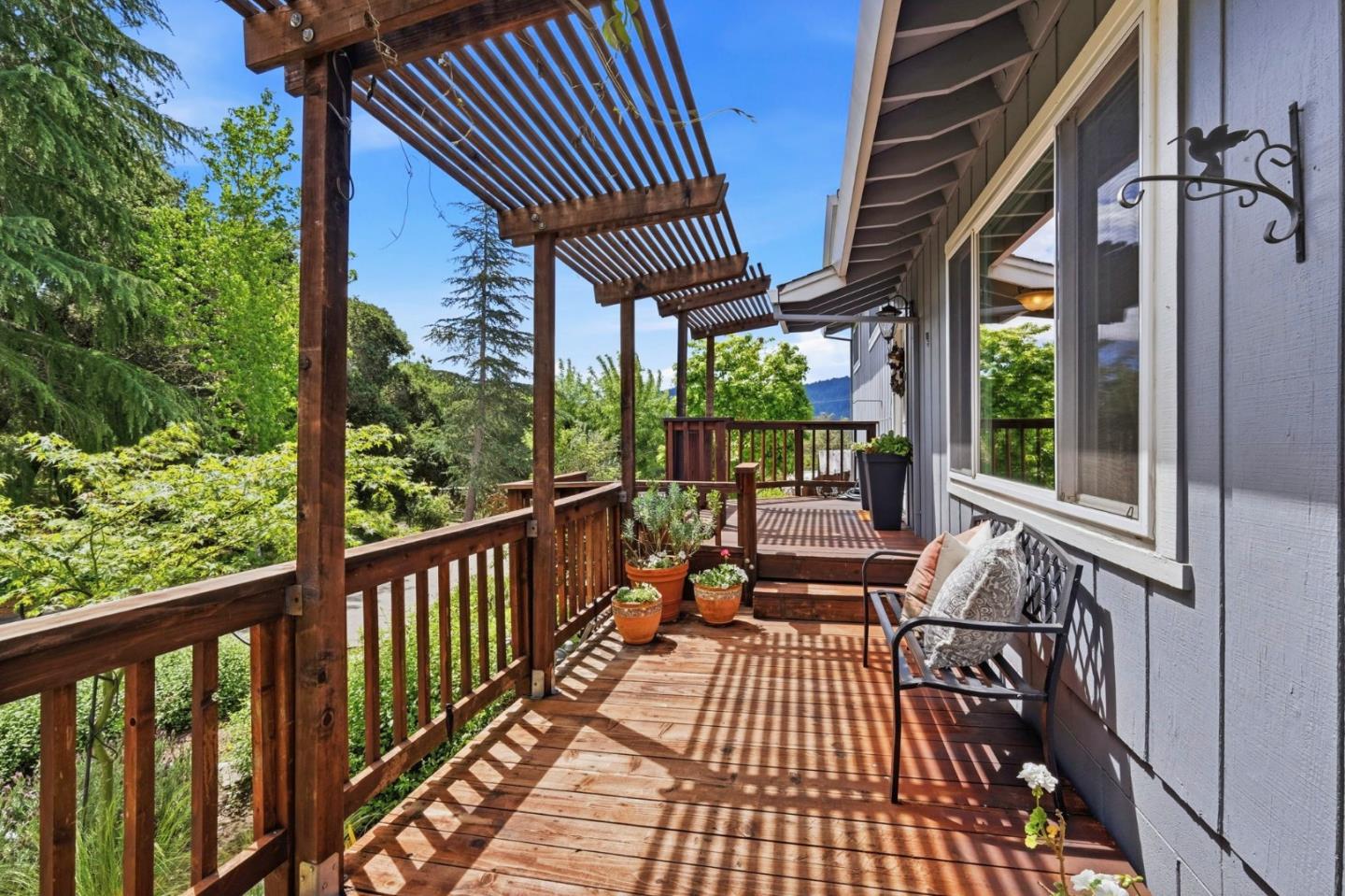 Detail Gallery Image 5 of 49 For 1460 Quail Hollow Rd, Ben Lomond,  CA 95005 - 3 Beds | 2 Baths