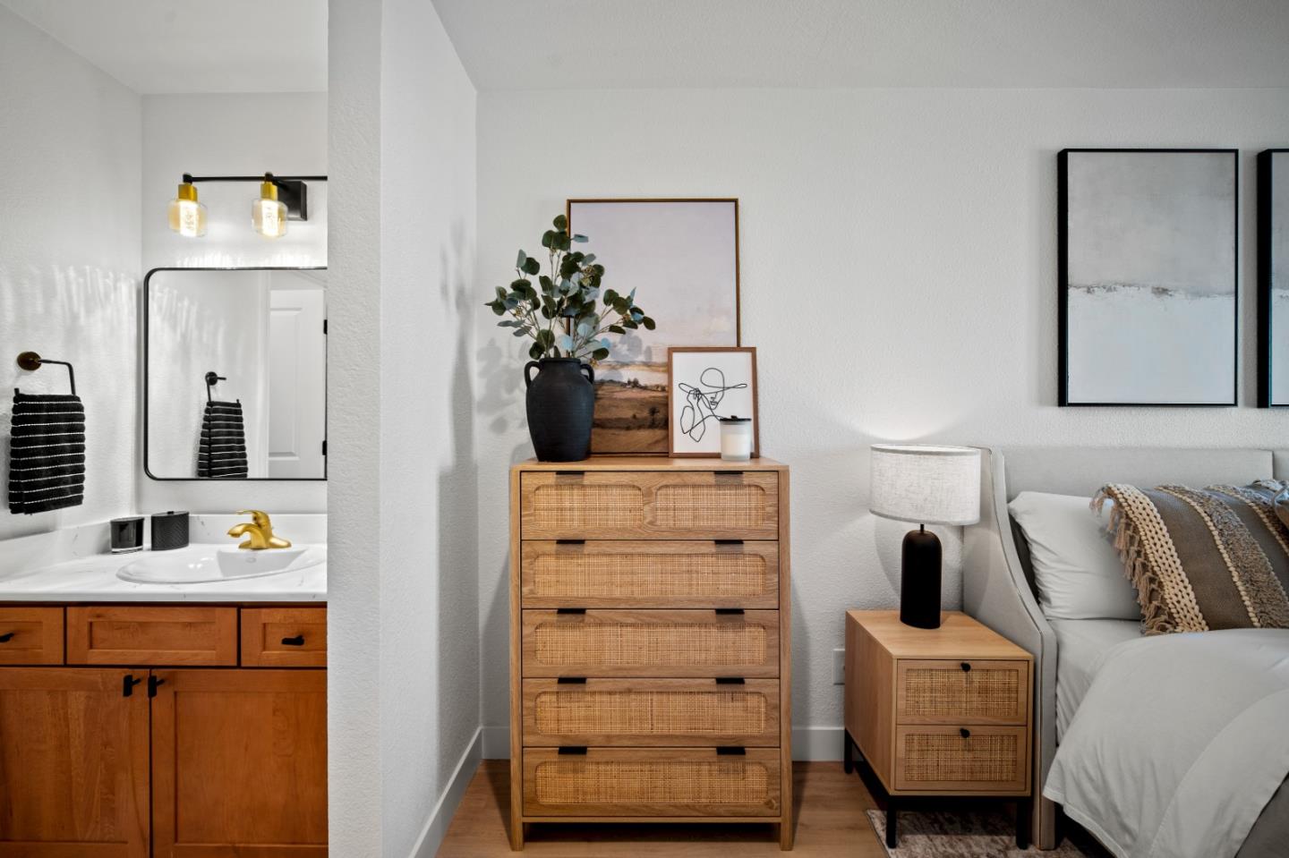 Detail Gallery Image 16 of 17 For 300 Glenwood Cir #308,  Monterey,  CA 93940 - 1 Beds | 1 Baths