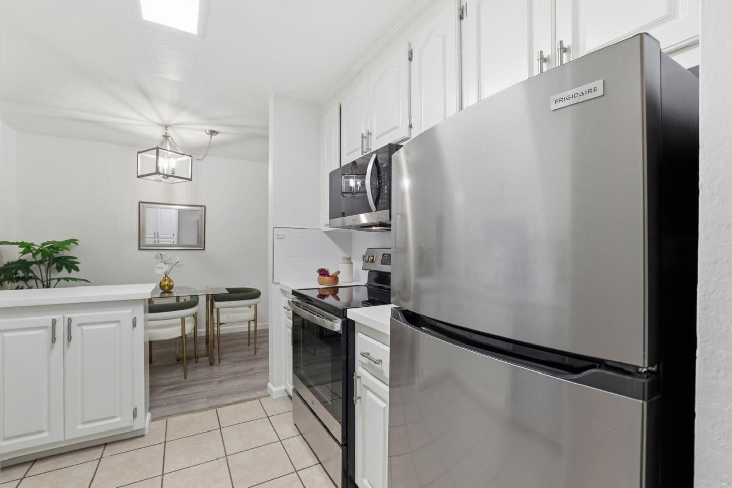 Photo #12: ML82042956 Listing: Photo #12