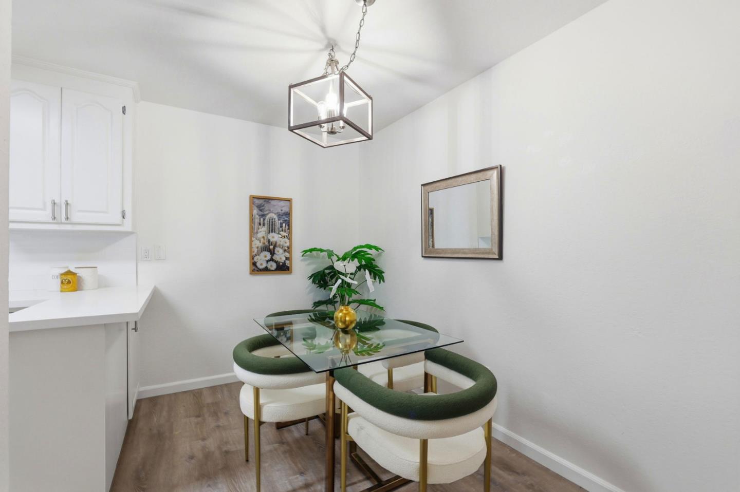 Photo #17: ML82042956 Listing: Photo #17