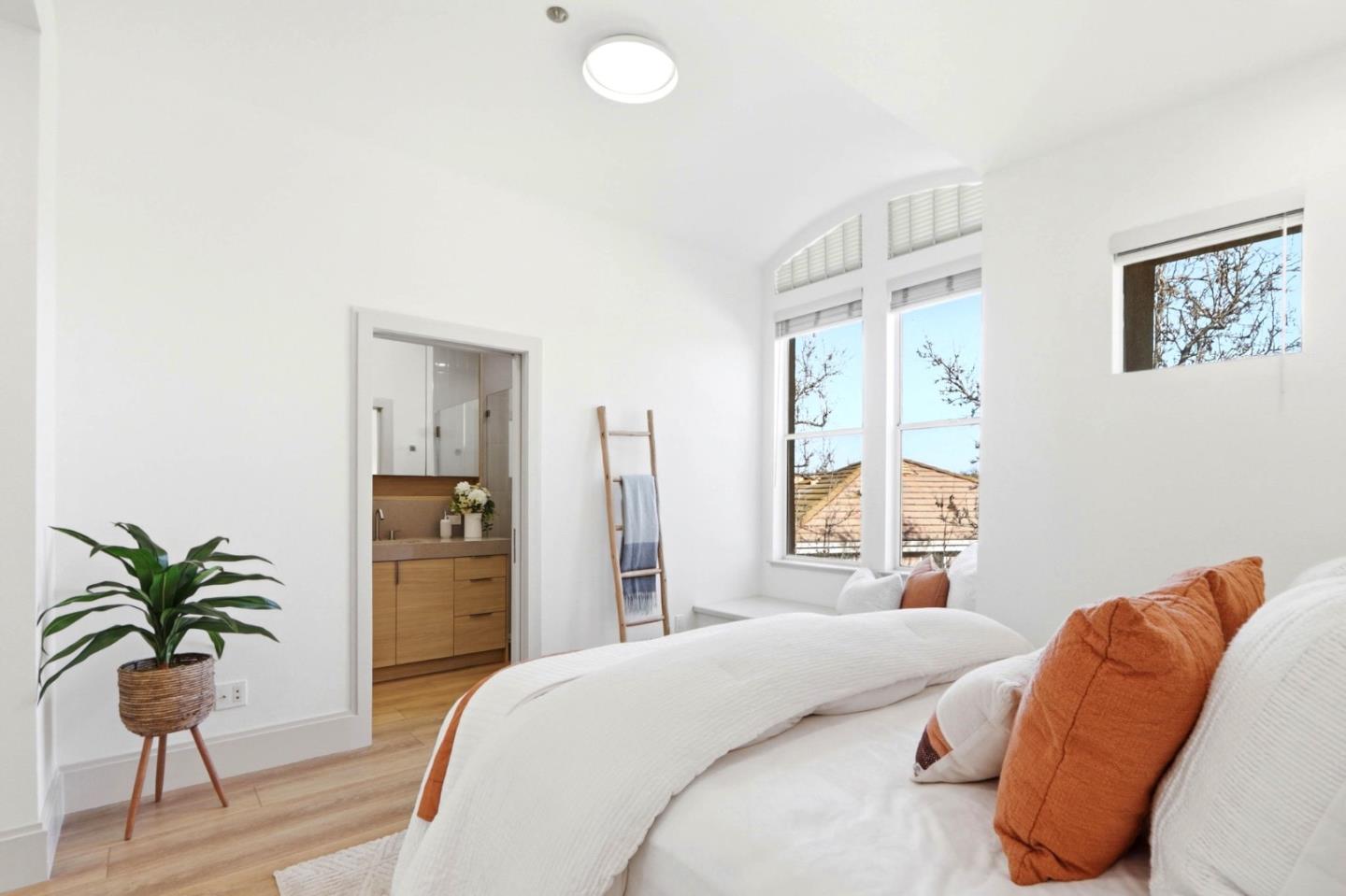 Photo #22: ML82042959 Listing: Photo #22