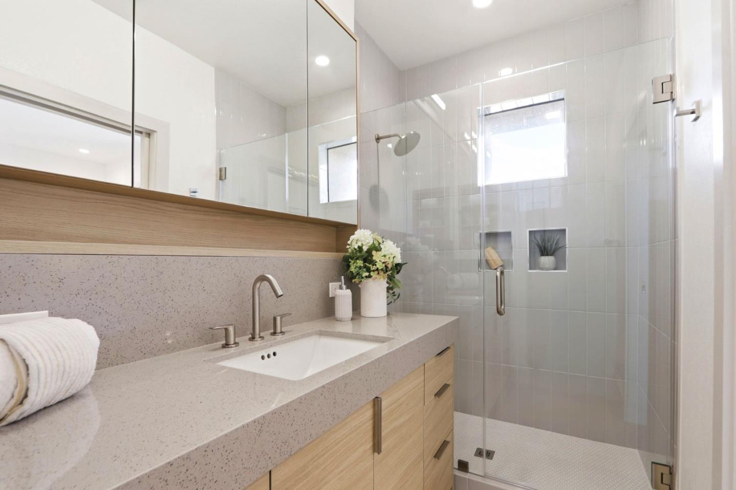 Photo #25: ML82042959 Listing: Photo #25