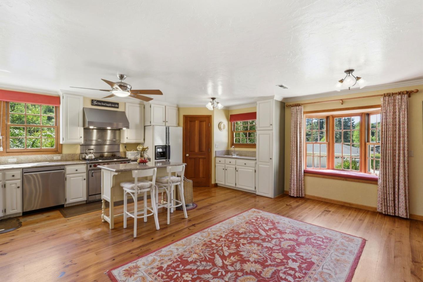 135 Rancho Rio Avenue, Ben Lomond, CA, 95005