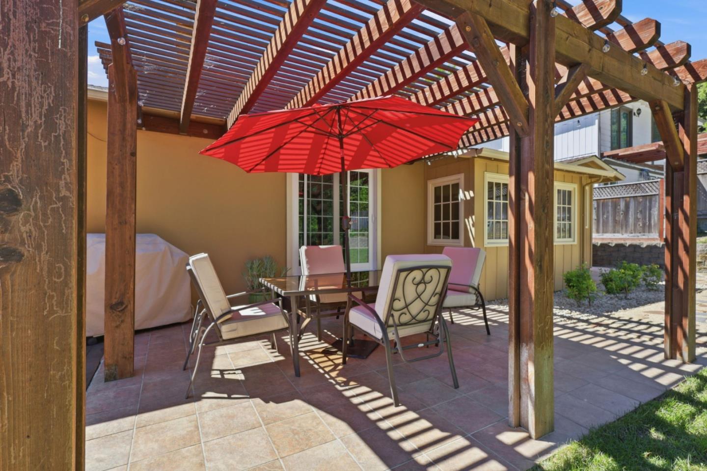 Detail Gallery Image 28 of 38 For 135 Rancho Rio Ave, Ben Lomond,  CA 95005 - 3 Beds | 3 Baths