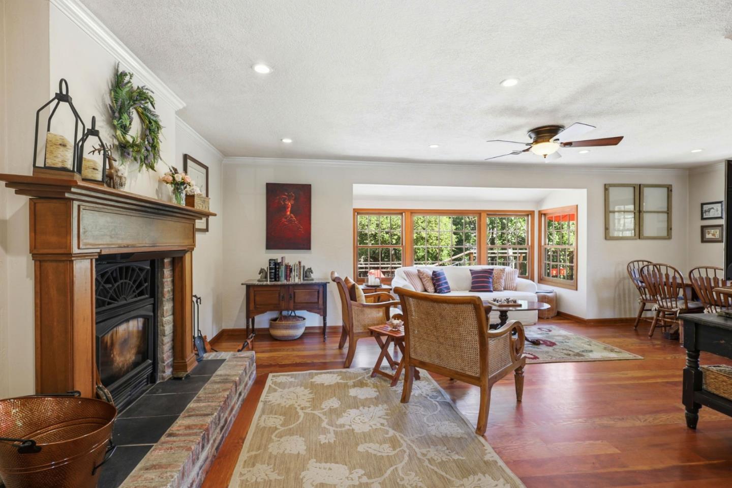 Detail Gallery Image 6 of 38 For 135 Rancho Rio Ave, Ben Lomond,  CA 95005 - 3 Beds | 3 Baths