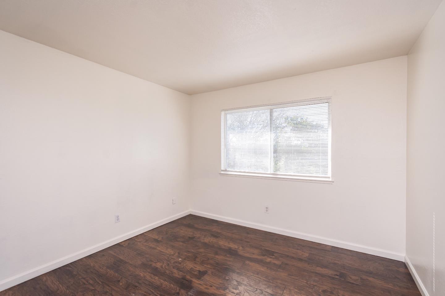 Detail Gallery Image 25 of 39 For 10 Nedra Ct, Sacramento,  CA 95822 - – Beds | – Baths