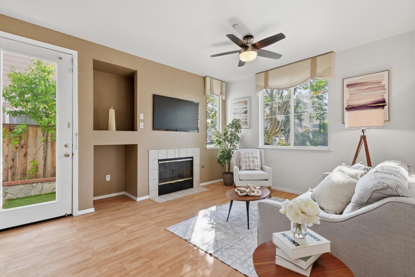 Detail Gallery Image 17 of 42 For 4040 Hemingway Cmn, Fremont,  CA 94536 - 3 Beds | 2/1 Baths