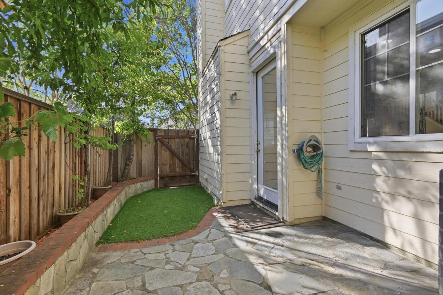 Detail Gallery Image 33 of 42 For 4040 Hemingway Cmn, Fremont,  CA 94536 - 3 Beds | 2/1 Baths