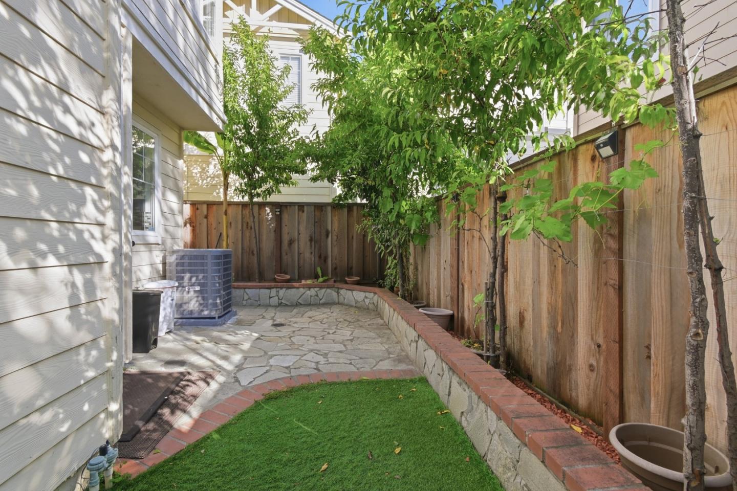 Detail Gallery Image 35 of 42 For 4040 Hemingway Cmn, Fremont,  CA 94536 - 3 Beds | 2/1 Baths