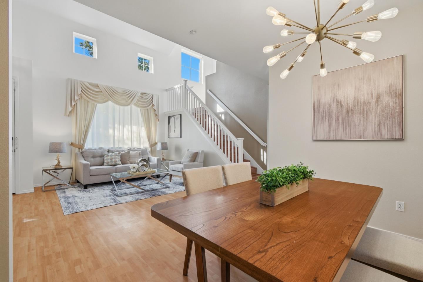 Detail Gallery Image 9 of 42 For 4040 Hemingway Cmn, Fremont,  CA 94536 - 3 Beds | 2/1 Baths