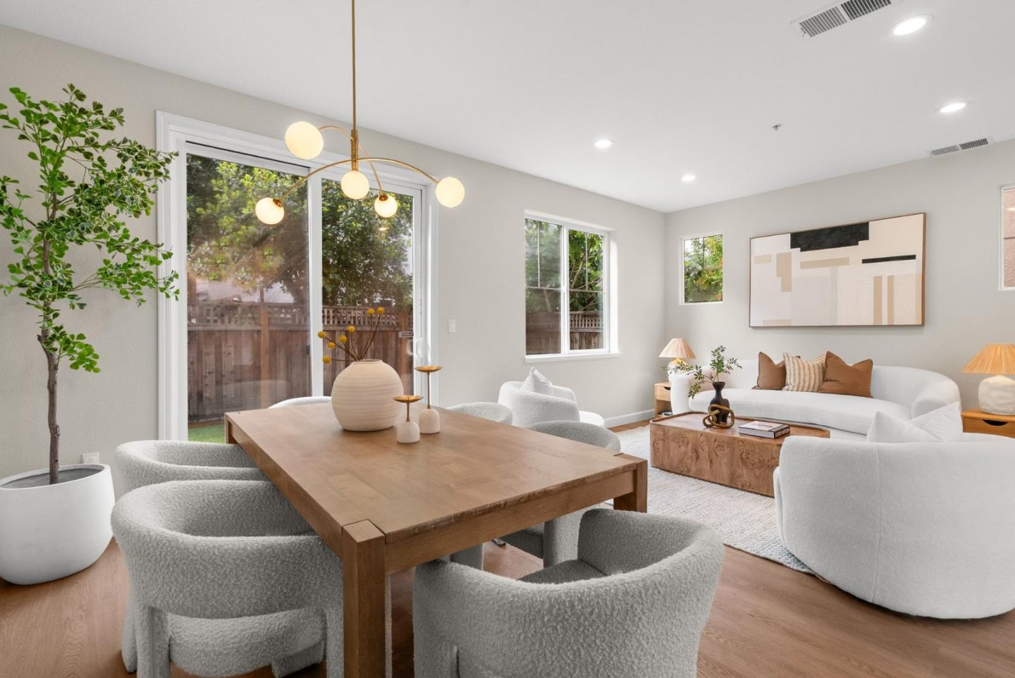 Detail Gallery Image 16 of 50 For 510 Sandlewood St, Menlo Park,  CA 94025 - 4 Beds | 3 Baths