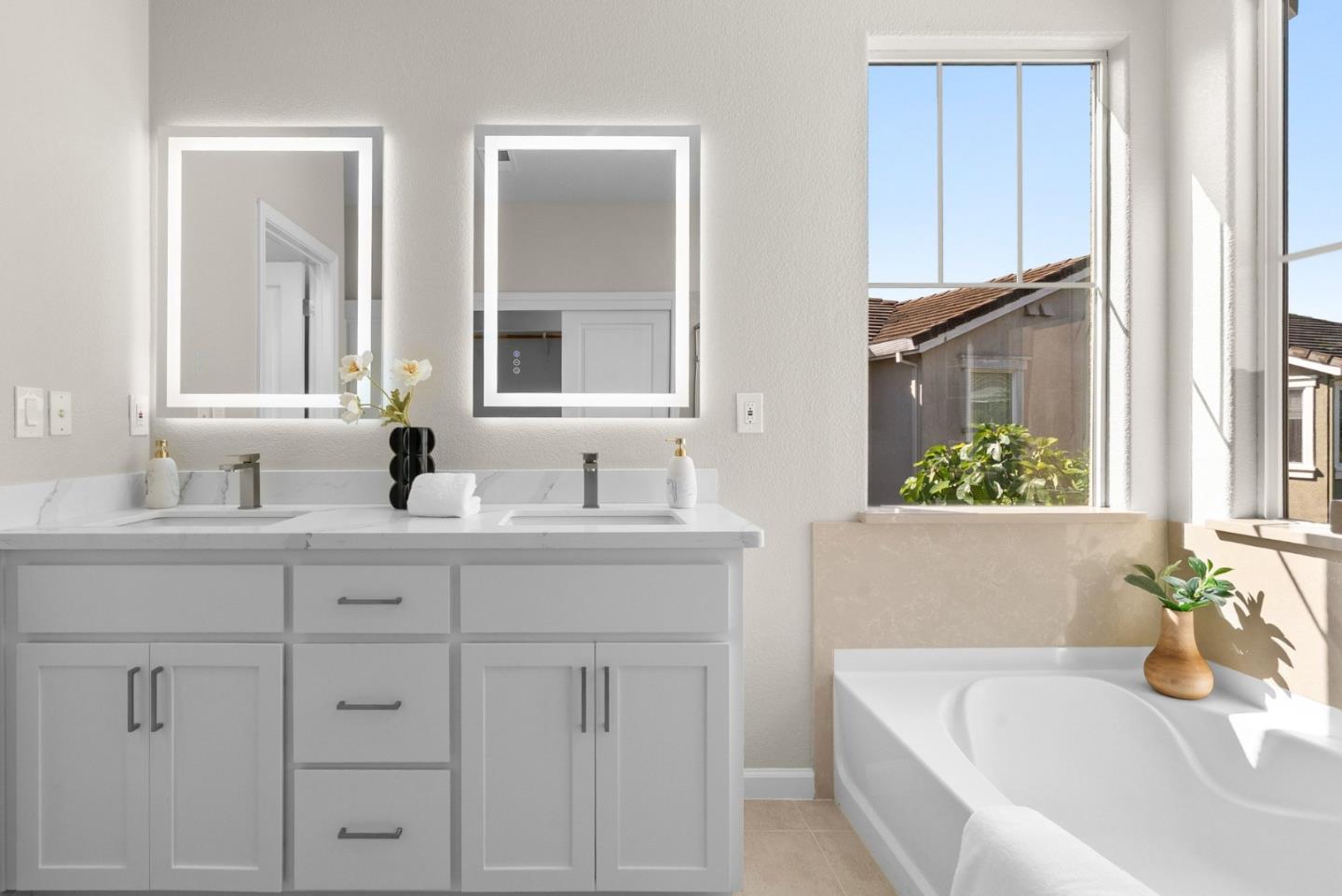 Detail Gallery Image 37 of 50 For 510 Sandlewood St, Menlo Park,  CA 94025 - 4 Beds | 3 Baths