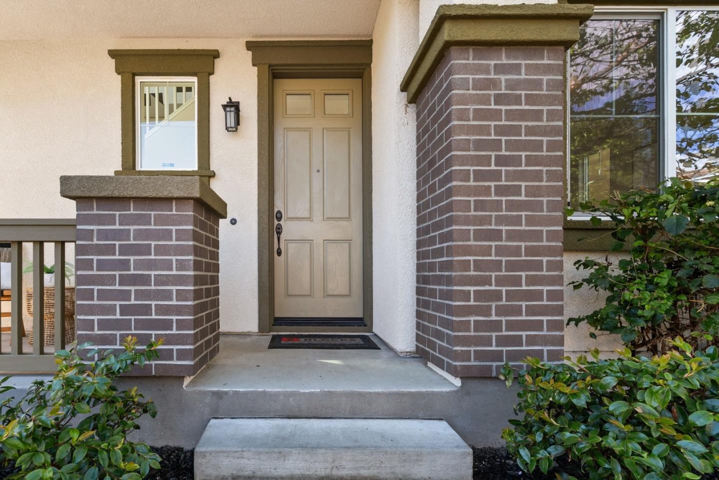 Detail Gallery Image 5 of 50 For 510 Sandlewood St, Menlo Park,  CA 94025 - 4 Beds | 3 Baths