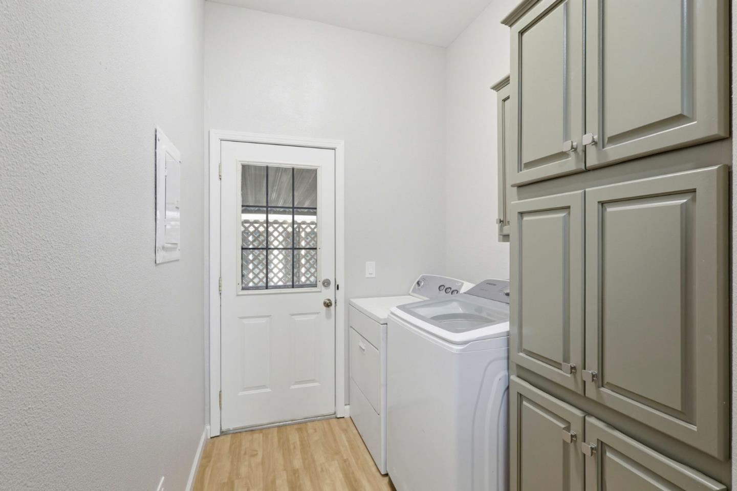 Detail Gallery Image 17 of 26 For 444 Whispering Pines Dr #36,  Scotts Valley,  CA 95066 - 3 Beds | 2 Baths