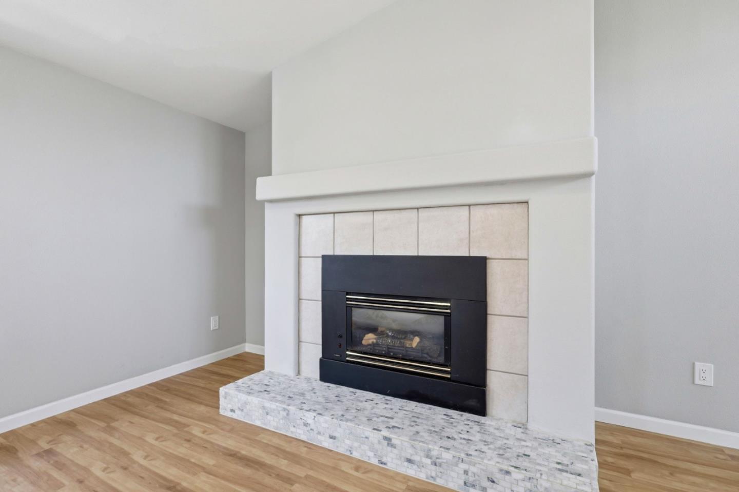 Detail Gallery Image 5 of 26 For 444 Whispering Pines Dr #36,  Scotts Valley,  CA 95066 - 3 Beds | 2 Baths