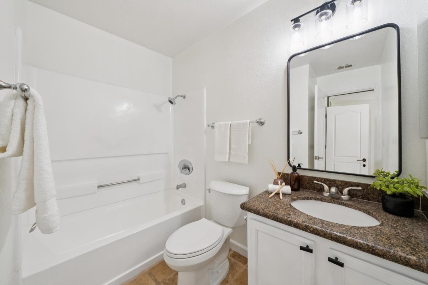 Detail Gallery Image 16 of 32 For 160 Reflections Dr #23,  San Ramon,  CA 94583 - 2 Beds | 2 Baths