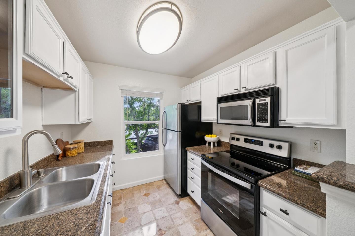 Detail Gallery Image 5 of 32 For 160 Reflections Dr #23,  San Ramon,  CA 94583 - 2 Beds | 2 Baths