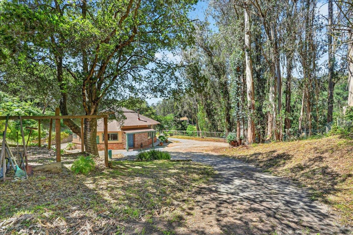 Detail Gallery Image 12 of 35 For 575 Snyder Ave, Aromas,  CA 95004 - 3 Beds | 2 Baths