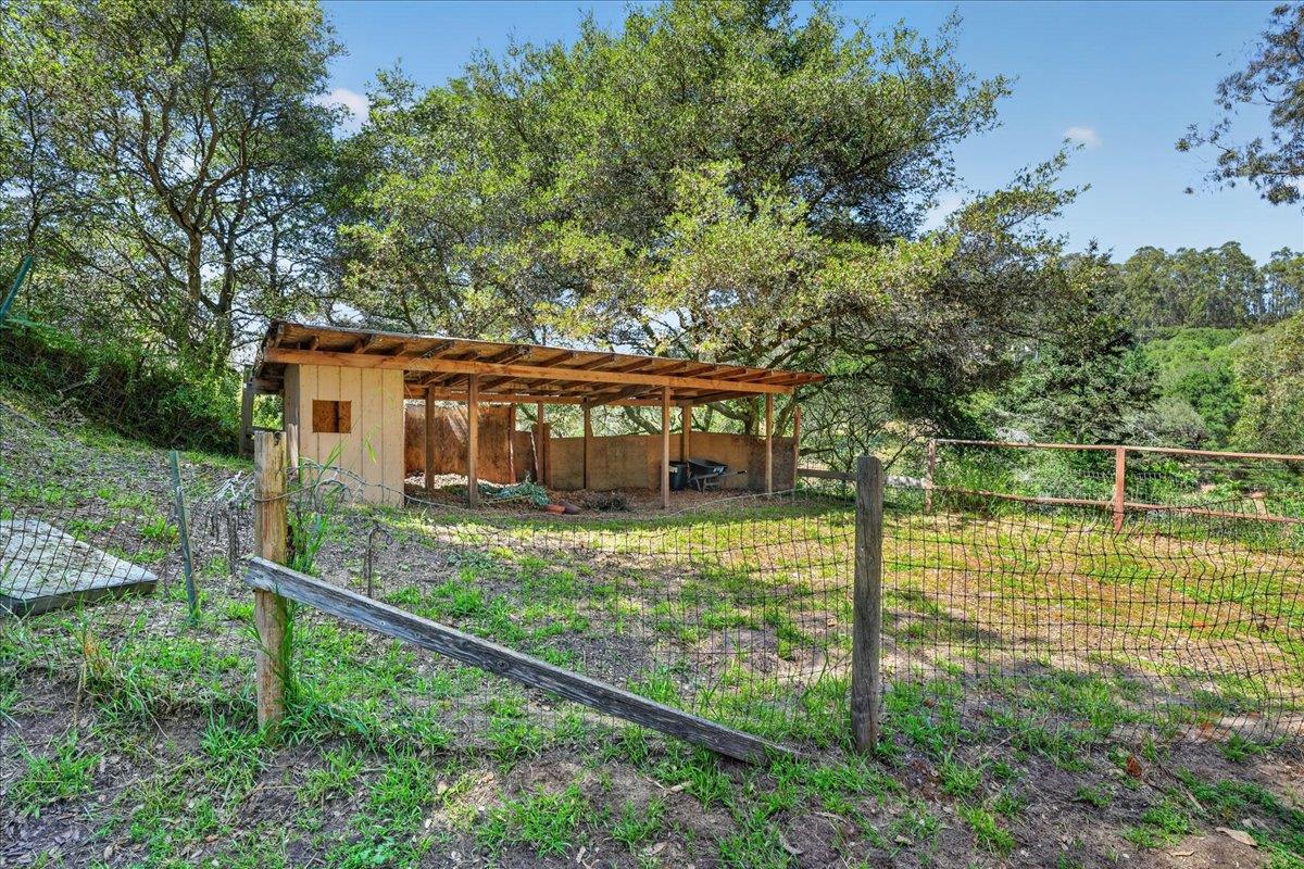 Detail Gallery Image 13 of 35 For 575 Snyder Ave, Aromas,  CA 95004 - 3 Beds | 2 Baths