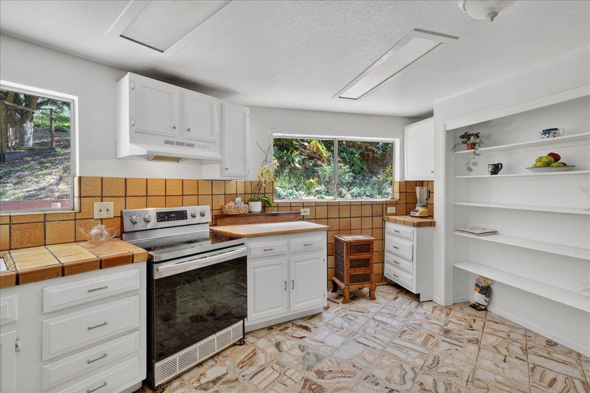 Detail Gallery Image 22 of 35 For 575 Snyder Ave, Aromas,  CA 95004 - 3 Beds | 2 Baths