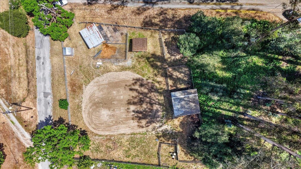 Detail Gallery Image 4 of 35 For 575 Snyder Ave, Aromas,  CA 95004 - 3 Beds | 2 Baths