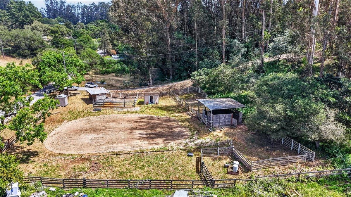 Detail Gallery Image 5 of 35 For 575 Snyder Ave, Aromas,  CA 95004 - 3 Beds | 2 Baths