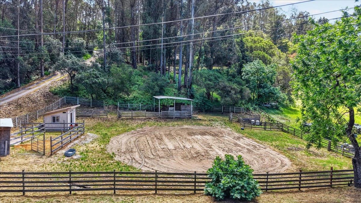 Detail Gallery Image 9 of 35 For 575 Snyder Ave, Aromas,  CA 95004 - 3 Beds | 2 Baths