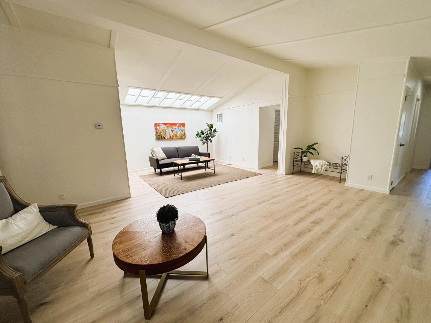 Detail Gallery Image 12 of 22 For 391 Millpond Dr #391,  San Jose,  CA 95125 - 2 Beds | 2 Baths