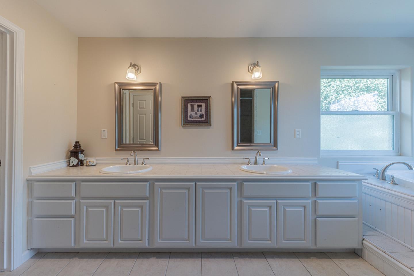 Detail Gallery Image 23 of 38 For 2188 Ridge Rider Rd, Bradley_SLP,  CA 93426 - 5 Beds | 3 Baths