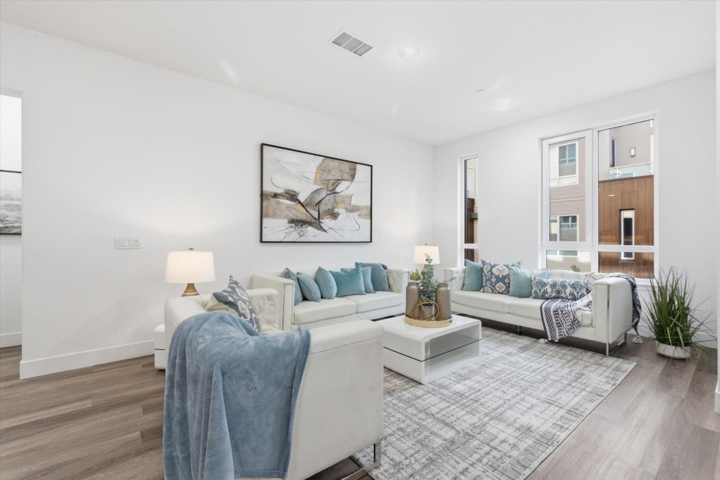 Detail Gallery Image 10 of 90 For 2358 Velocity Cmn #206,  Fremont,  CA 94539 - 2 Beds | 2 Baths